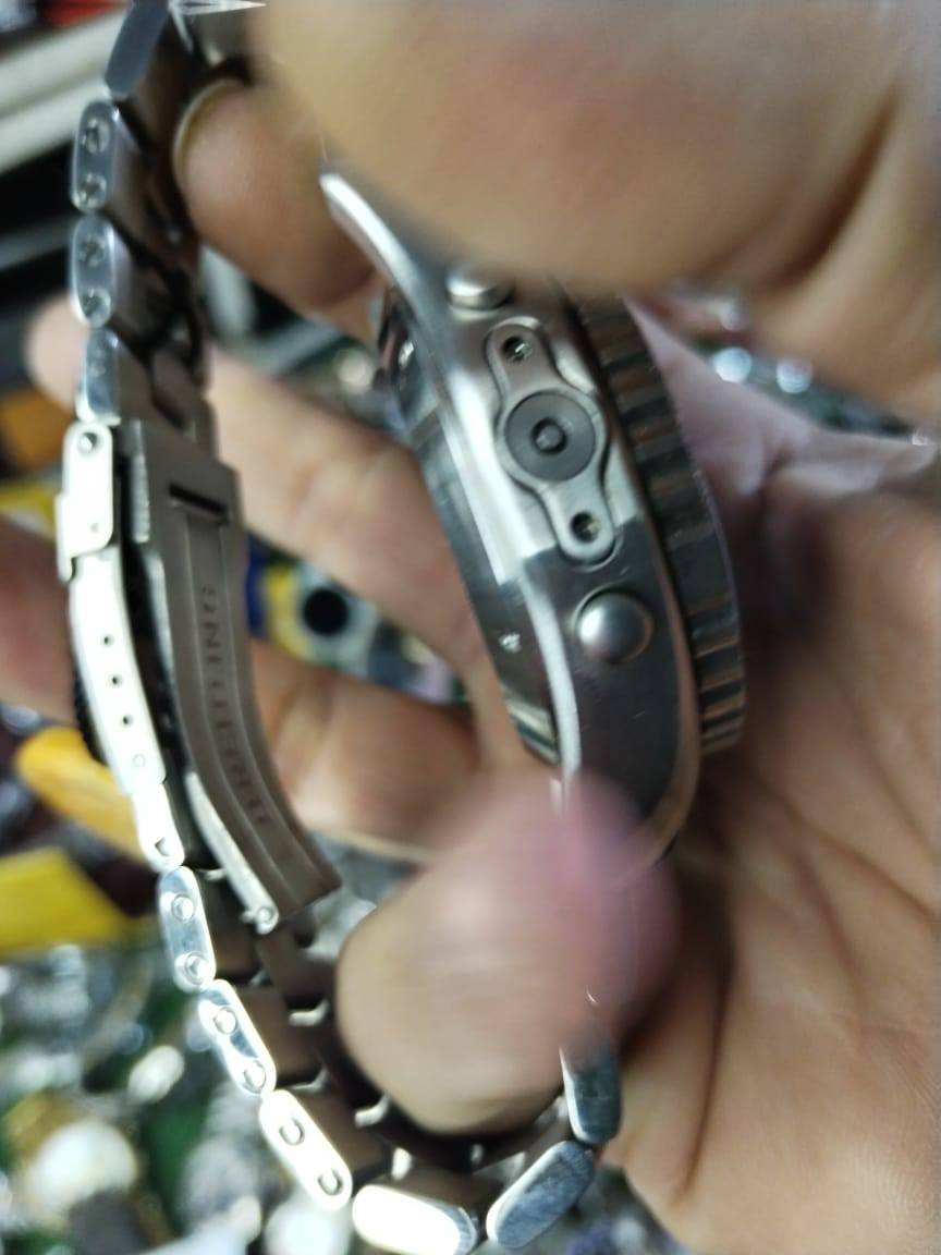 برتلنك كوكبت
مو ملبوسة كامل المرفقات
كواليتي كلش عالي
للحجز والاستفسار راسل الخاص او دز الصورة الى رقم واتساب
***********
