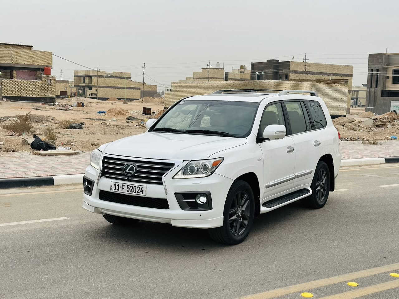 سلام عليكم لكزز موديل 2009
مكفوله كفاله عامه من عده جاملغ صبغ فقط 
رقم بغداد إنكليزي بسمي 
بريم فول موصفات 1/1 داخل بيجي
مرايات شفط 
كشنات كهرباء وتدفئه وتبريد 
شاشه كامره دواره 
جكات تصعد تنزل 
 5 بصمات
حساس خلفي وأمامي  
تخم تاير جديد 
ماشيه 260 حقيقي 
السعر 310وبيه مجال
سياره جديده بوضع وكاله 
مكان سياره كربلاء مقدسه
الاستفسار ***********
