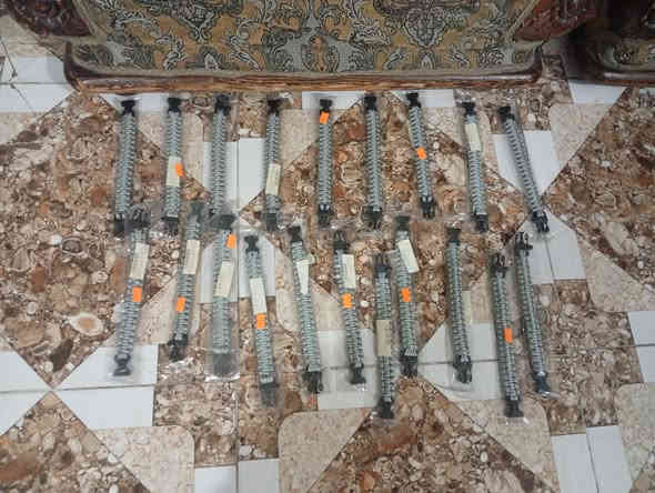 تراجي وفينكات وسورات بناتيه 
سعر مالته كلهن ب٢٥الف مع توصيل داخل بغداد 
يريد خابرني 
***********
