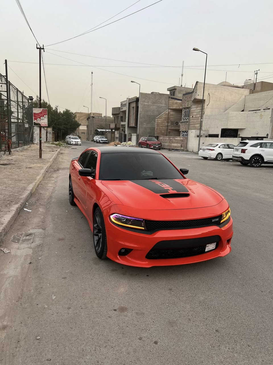 👋🏻السلام عليكم
🚘
💵💵دوج جارجر   دايتونا 2023   Last call النداء الاخير للبيع
السياره ماشيه 37000ml
لون مميز برتقالي 
بدون رقم السياره
السياره فئة دايتونا كشنات مختمه دايتونا ودشبول ايضاً مختم
مري قلاب عند الرجوع 
رادار بالمري جانبي 
لايت زنون ابيض بلاد
دشبول جلد +بطاين جلد
شوته رياضيه مفتوحه الزركه بلاد
قماره سوده بلاديه 
كشنات تدفئه تبريد والخلفي تدفئه
حساس خلفي +كأمره خلفيه 
السياره عليها اكس بايب من امريكا 
السياره حادثها دعاميات فقط بدون ايرباك ولا شواصي 
مكان السياره بغداد الغدير 
السعر300 💵وبيها مجال 
السياره بدون ارقام 
 *********** مؤمل
 *********** كرار
