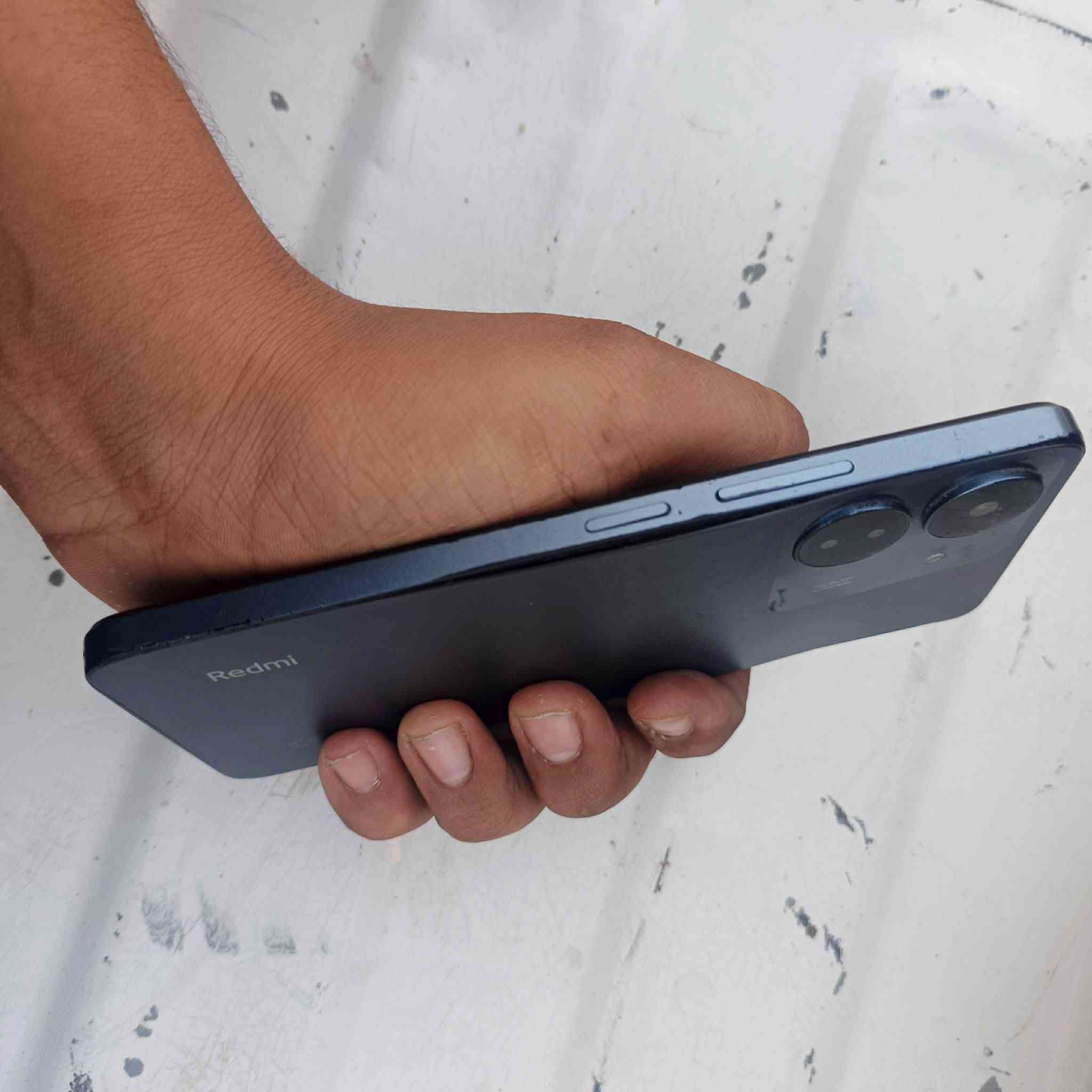 السلام عليكم
جهاز ريدمي 13c 

بطاريته 5000m

ذاكرته 256

عشوائيه 8

60فريم بوبجي 

الجهاز كلش حلو 

بس بي هاذه الرصعه بل كامره 

الكامره كلشي ما بيه شغاله 

بس بدله جامه 

سعر 190وياه حساب ببجي  أو مراوس ب ايفون شعندك نزل

 العنوان واسط كوت حي الجامعه


**إذا كنت صاحب هذا الإعلان وتريد حذفه لأي سبب، رجاءا أرسل رسالة إلى الدعم الفني**