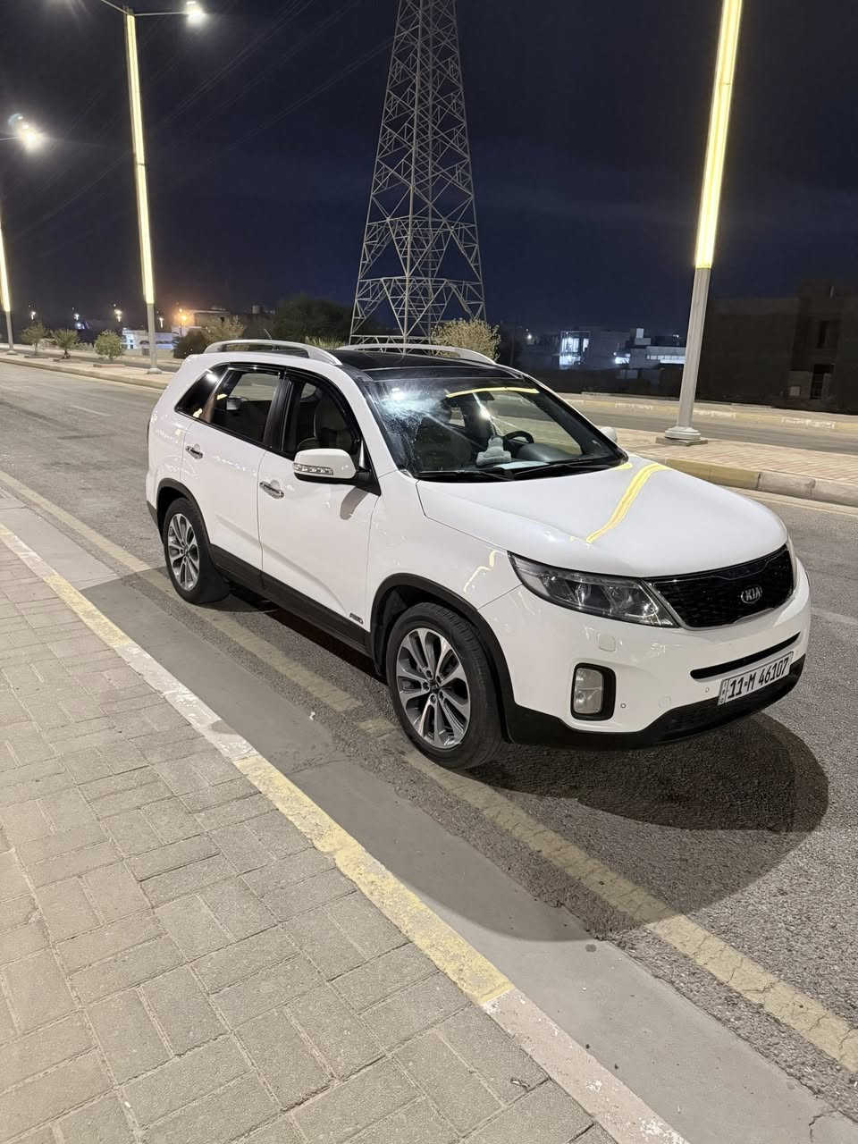 سورنتو2015 خليجي كويتي فول مواصفات
محرك 6 سلندر 

قمارة بنوراما 

 

كراسي كهرباء 

بصمة وتشغيل بصمه أبواب عن بعد

شاشة متصلة تعمل بنظام بلي كار نفيكيشن

انارة ليزرية داخلية متغيرة الالوان 

اللايت عالي ناصي زنون 

لد نهاري ليزري امامي 

بك لايت ليزري LED

 

اوتو هولد 

درايف مود

مانع انزلاق

مساعد منحدرات

شحن وايرليس بلوتوث 

تحكمات ستيرن فول 

حساسات امامي خلفي 

كامرة دوارة

تبريد 3 قطع مع تحكم منفصل للخلف 

السعر  185ورقة رقم بغداد

السيارة قطعه وحده بنيد صبغ بدون دواخل 

ترهم مراوس حسب القناعه ***********

مكانها الأنبار الرمادي
