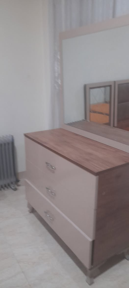 غرفه تركيه باب اول ثقيله ونظيفه  سعر البيع ٤٠٠ الف ماخذيها من معرض السرور ٧ ورقات ونص


**إذا كنت صاحب هذا الإعلان وتريد حذفه لأي سبب، رجاءا أرسل رسالة إلى الدعم الفني**