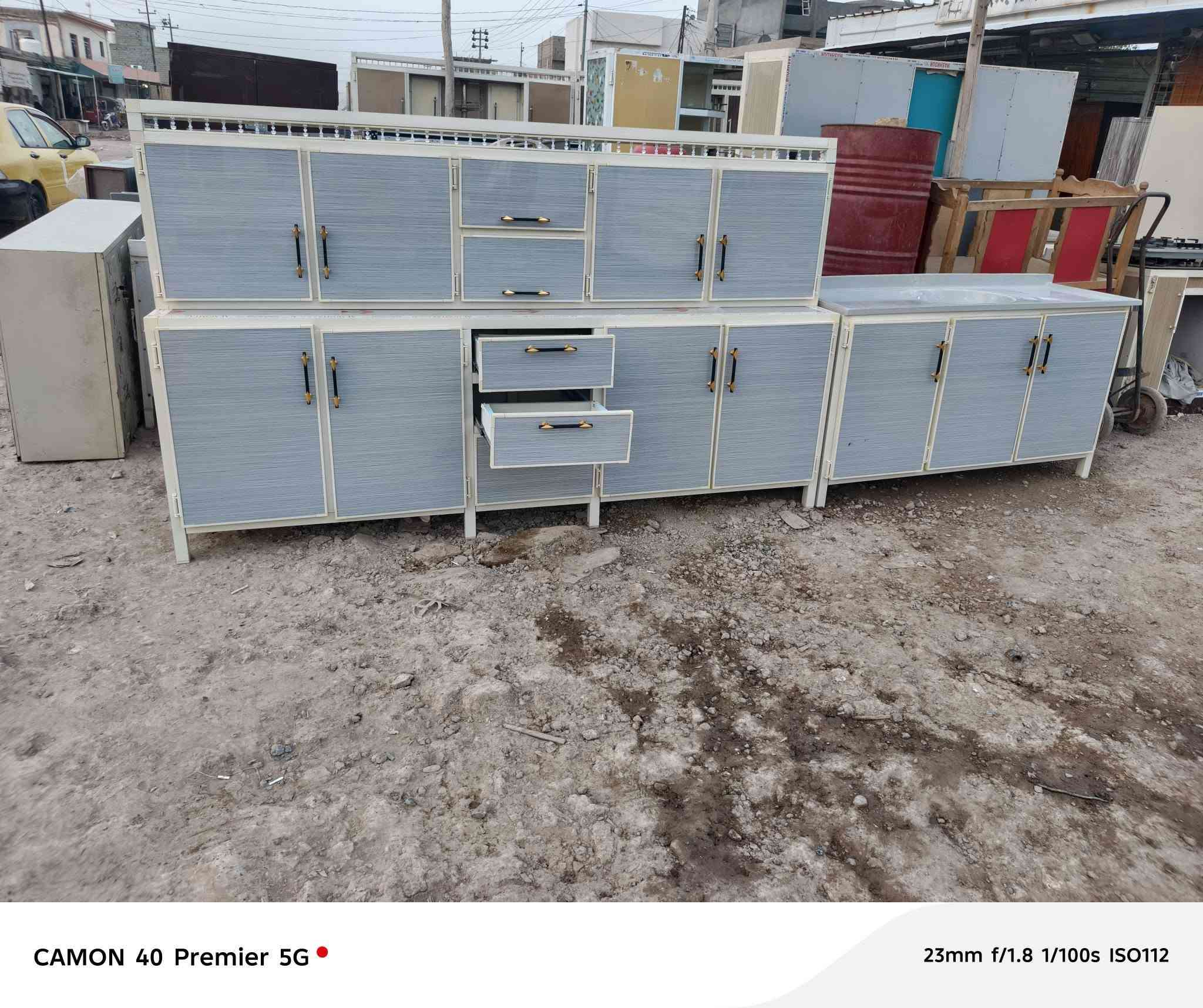 السلام عليكم يوجد لدينا كاونترات المستعمل والجديد للبيع العنوان كاطون الرازي شارع ابو رباح في معرض ومزاد وعد للاستفسار والتواصل *********** واتساب
