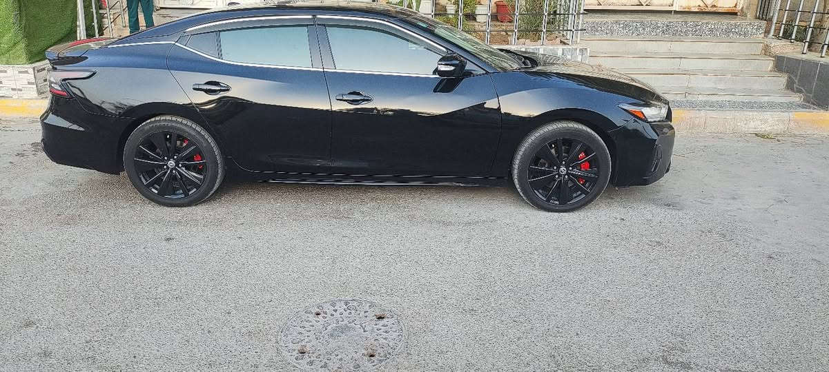 مرحبا شباب ..
نيسان مكسيما 2020 فئة sv السياره كلين بيها تقرير غرق مكفوله كفاله عامه ممبدل بيها اي شي ماشية 70 الف مايل رقم بغداد باسمي السعر 165 وبي مجال ***********
