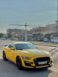 موستانك 2015  v6 🍋🍋بيع او مراوس ب4 ابواب  بنيد صبغ جاملغ سايق نص وجامل...