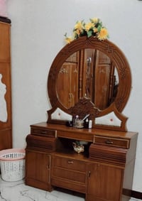 ميز مراية • زاوية صاج