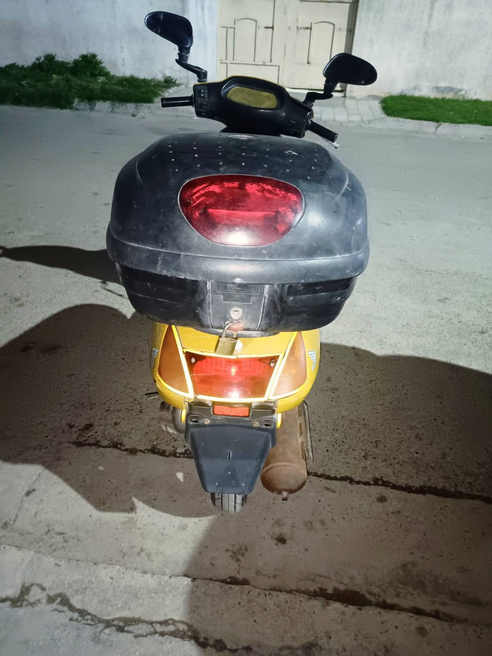 سلام عليكم دراجه سبيسي ياباني دراجه تخبل مكينه شغاله بيها خيط دخان بس تحمه تكطع 
دراجه كهربائياتها شغاله كلشي شغال بيها اوراق  سعرها 350 وبيها مجال بسيط مكاني بغداد زعفرنية


**إذا كنت صاحب هذا الإعلان وتريد حذفه لأي سبب، رجاءا أرسل رسالة إلى الدعم الفني**