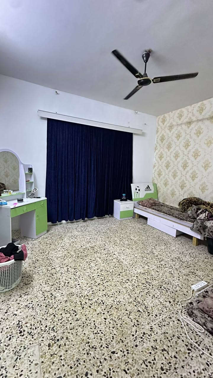 💥دار للبيع طابو صرف المساحه 200 متر  الواجهة 10م

موقع مميز جدا منطقة هادئة وراقية 
كركوك حي الاسرئ والمفقودين خلف جامع العدل أو قرب مدرسة المعراج 
يحتوي على غرفتين نوم وهول ومطبخ وكراج سيارة واستقبال
#السعر 160مليون مع المجال 
 
للإستفسار اتصل ***********☎️
                       
او مراجعة مكتب صباح كركوك للعقارات 
  قرب جامع المعراج
