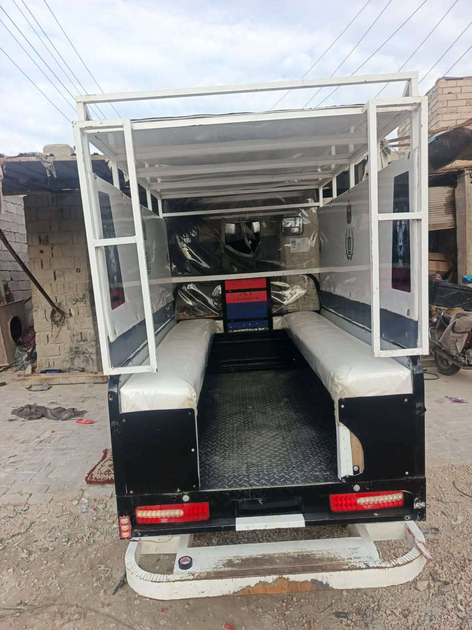 ستوته للبيع مديل 23 مليونين و600التواجد على الرقم ***********
