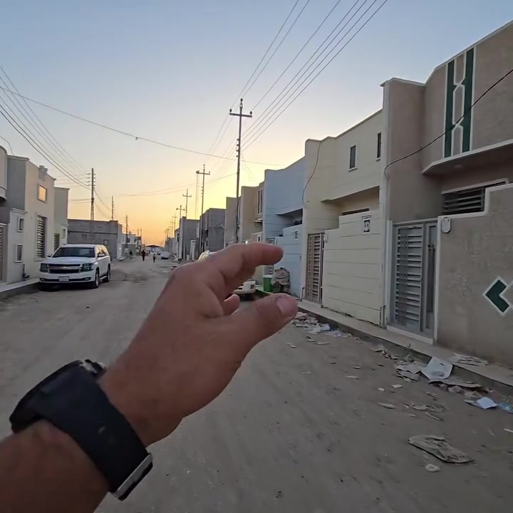 يا الله اللهم صل على محمد وال محمد بسم الله الرحمن الرحيم دار المساحه 71 متر بناء بلوك موقع كربلاء المقدسه مجمع الابداع السكني خدمات منطقه ماي مجاري كهرباء ارض الشارع 10 متر مبلط وجاهز وكامل جزء عقاب طاب الزراعي قرار 25 مكاتبه سنويه بالعرض مال محكمه يبعد عن مركز مدينه 9 كيلو 13 دقيقه بالسياره رقم الهاتف او واتساب ايوب الطائي
***********
