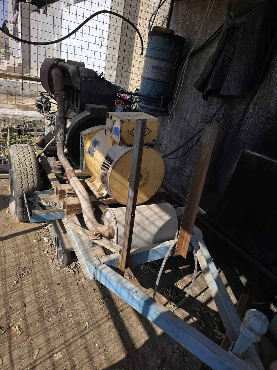 مولد دويز للبيع الماني ٣ بستم راس توليد ٣٠ كيفي مكفول من اي نقص
كوت قضاء الاحرار 
***********
