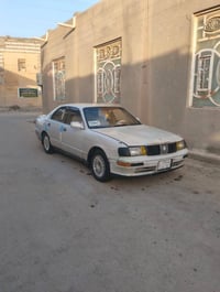 باترول • ابيض لؤلؤي • قيرته حلوه