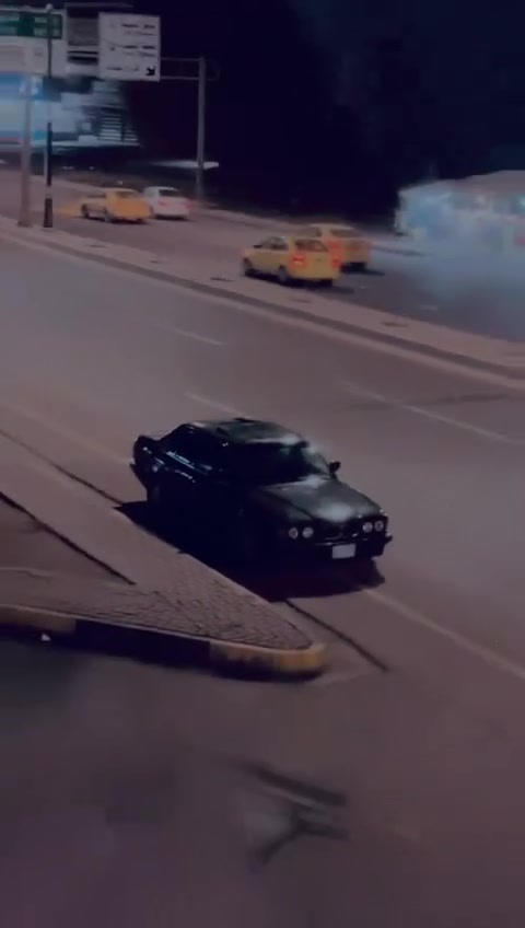 السلام عليكم ورحمة الله
مرحبا شباب 🙋🏻 

BM e32

740i 1993

8 V

اللون :اسود

صبغ جمالية

 دبل جام 

بچم عريض

كشنات كهرب 

الداخل جلد

رقم نينوى الماني

وياله شمس اصلي

گير اوتو 

محرك وكير شرط

مكاني الموصل

تحويل او وكاله

السعر 47

للتواصل :

‎ *********** واتساب 

      كورك:***********

***********
