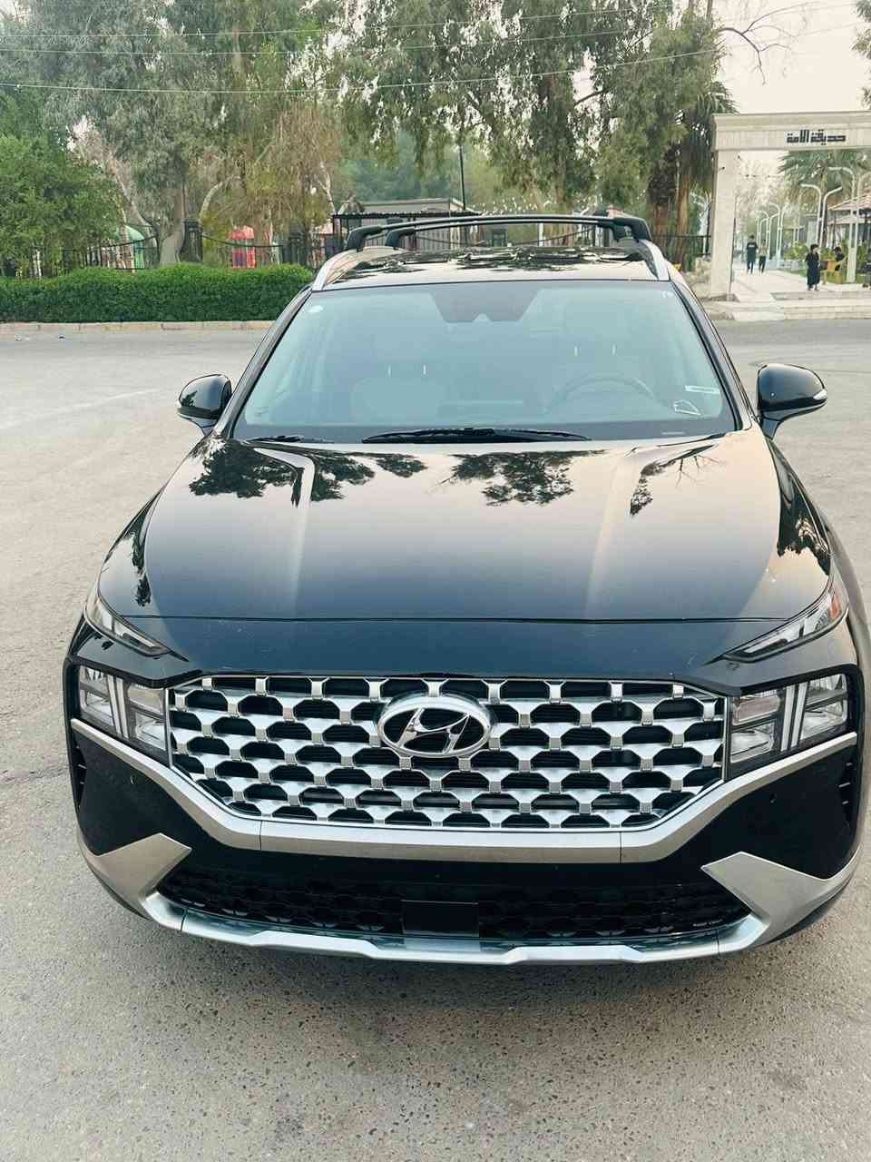 السلام عليكم سنتافي وارد امريكي موديل 23 سياره كفاله عامه ما عدا شاملق معدل ومرشوش سياره جديده بالكرتون ماشيه 28 السعر 210 وبيها مجال للشراي مكان السياره البصره قرنه هاتف ***********
