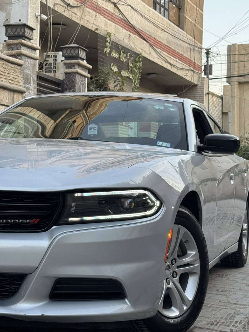 السلام عليكم للبيع جارجر 2023 وارد امريكي حادثه جاملغ خلفي وباب بدون دواخل رقم اربيل ترقيم جديد ماشيه 30 فقط السياره فتحه كرسي كهرباء بصمه شاشه كبيره للاستفسار *********** بغداد السيديه
