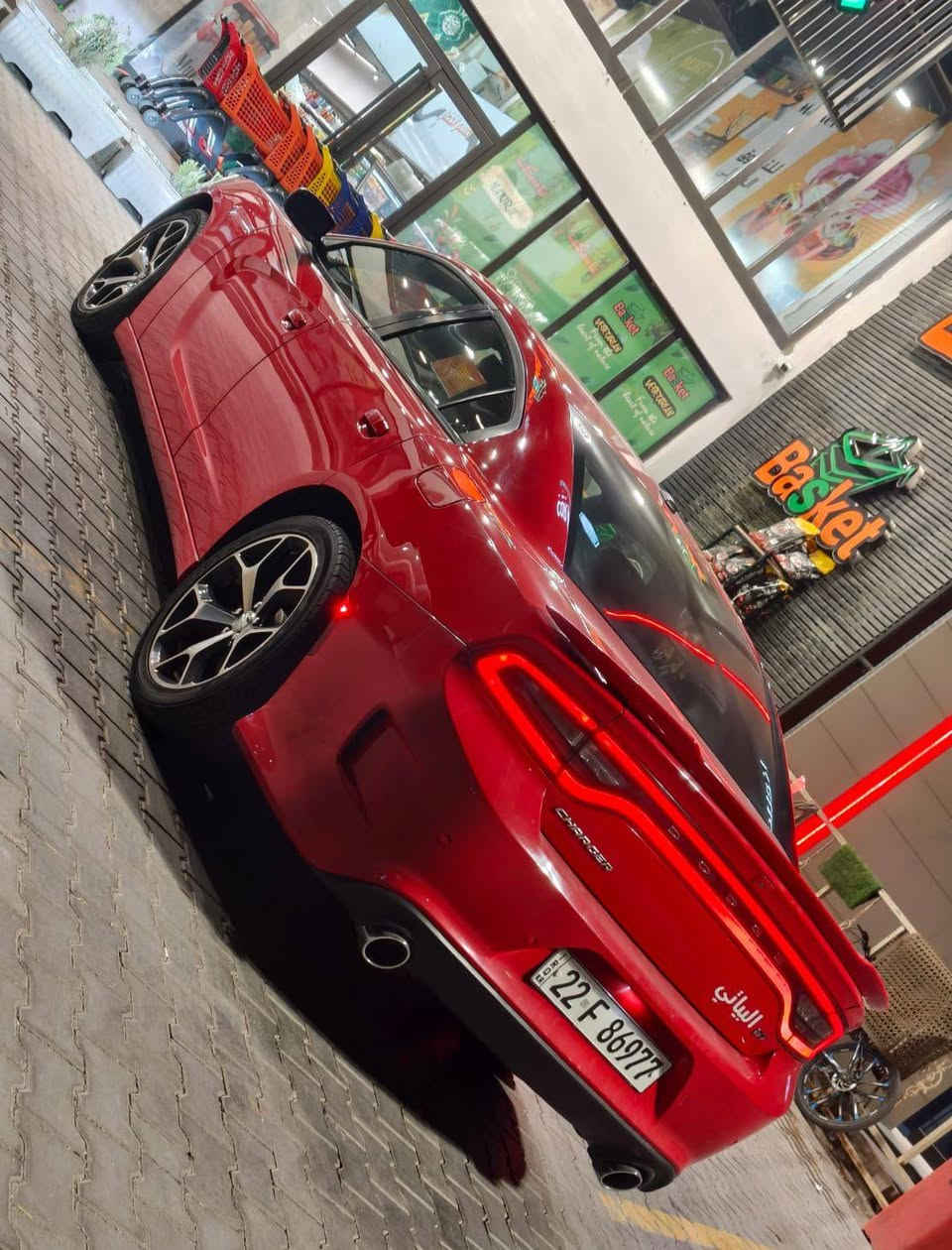 دوج جارجر
لوناحمر طماطي 
موديل 2021 
حادث جامرلغ+بنيد
 رقم اربيل سنوية بأسمي تحول ثاني يوم 
فول عدة الفتحة 
غرفة حظن تدفئ تبريد بالكشنات ستيرن هيتر
 مري قلاب اصل حساس خلفي
 سيارة جاهزة وجديدة  
كير مكينه اكسل حدادية كفاله ظمان الشركة 
سعر 235وبيها مجال حك الجية
للاستفسار$***********
