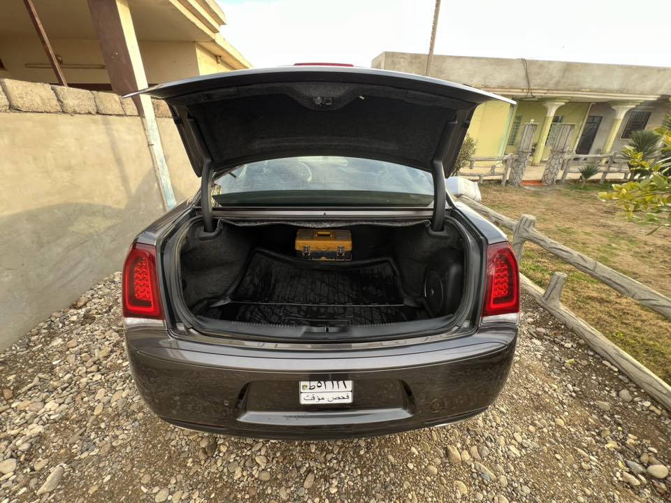 لبيع اوبامه موديل 23اصل شرط رقم نينوى دولي شرط التحويل بسمي  ضرر. جاملق. وبوند. اليمين ماشيه 40مواصفات. فول للخير S بنرامه بجم عريض حساسات خلفيه واماميه (السعر275) خابر وتدلل بيه مجال
***********
