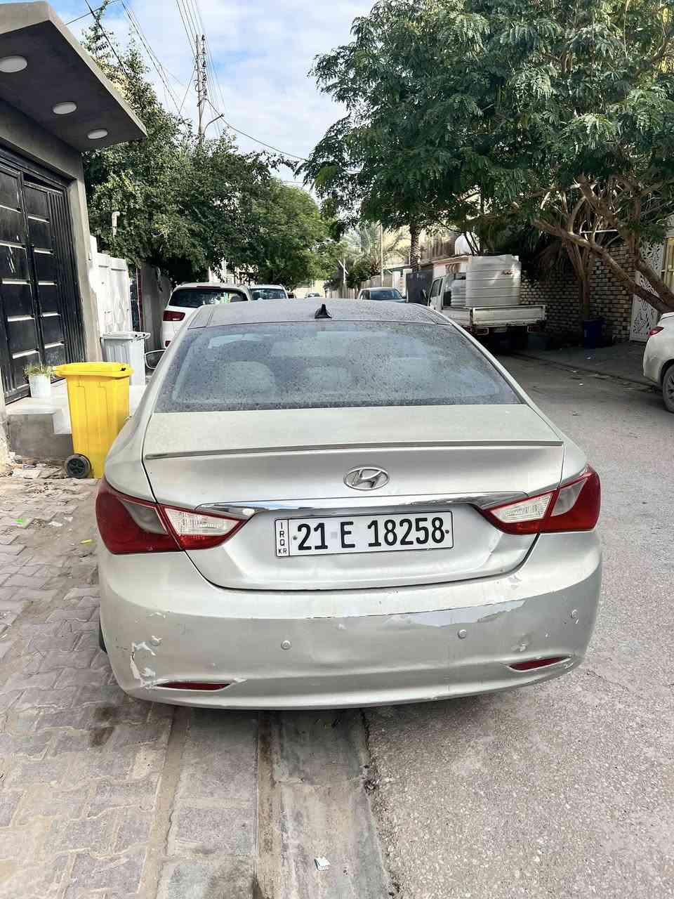 سوناتا 12 فول مواصفات  سيارة مكينة وكير جدد وارد امريكي بيه ضربات جاملغ  السيارة وبيه كم شخط السيارة مصبوغه حزام 
حدادية جديدة للبيع او مراوس 
رقمي ***********
