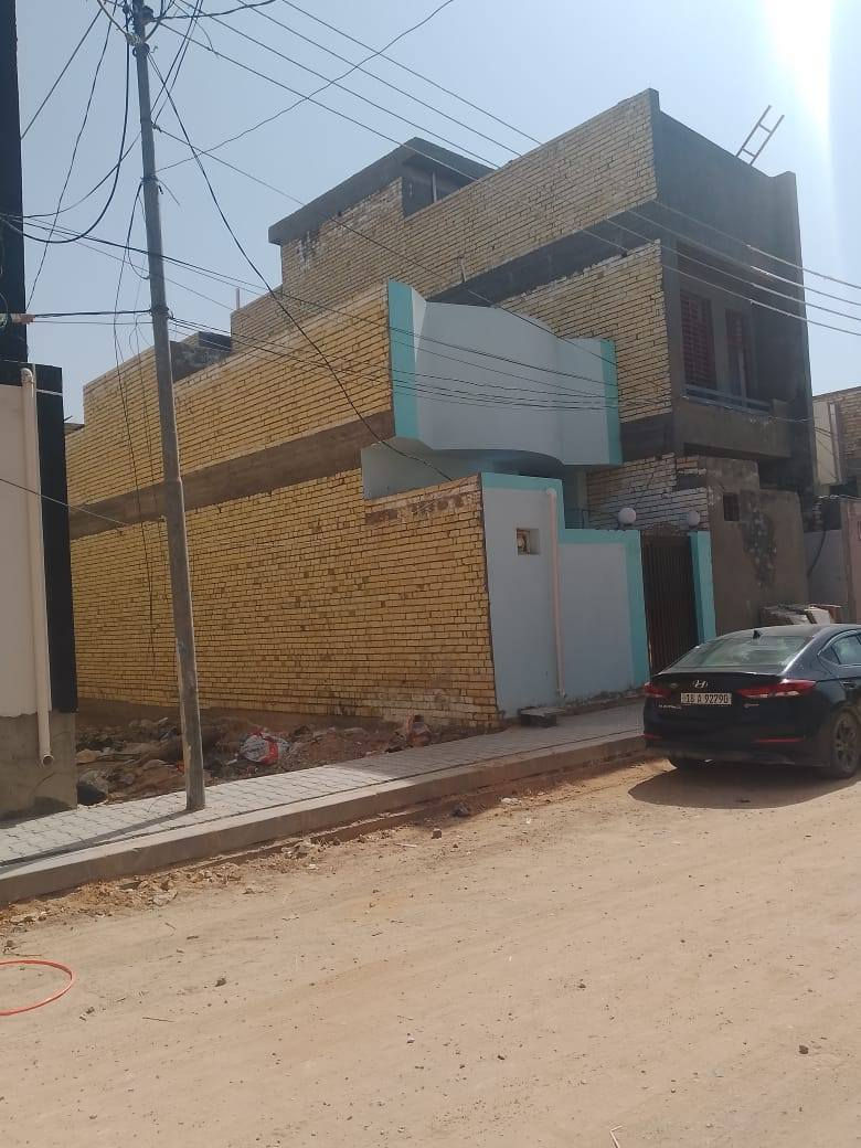 سلام عليكم ورحمة الله وبركاتة 
عرصه 100 متر للبيع حي الميلاد منطقة الاساتذه موقع العرصه كلش حلو العرصه كافت الخدمات حته انترنيت ضوئي  ثاني عرصه عن الساحه
البناء اليم العرصه كله جديد  رقم العقار ٨٥٤٠١ 
رقم صاحب العقار ***********
