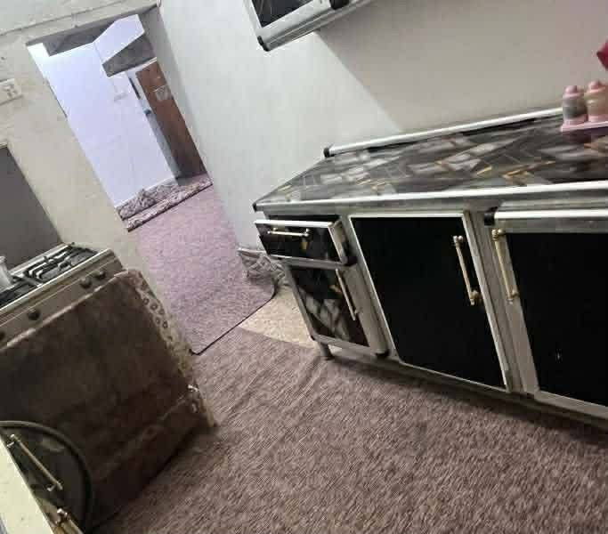 دار للبيع مساحه  100 متر 
 سعر 15 مليون  قفللل  🤑 
غرفه صاله  مطبخ صحيات طارمه 
الموقع .  الكوفه شارع المطار القديم مقابل مدرسة الجنائن


**إذا كنت صاحب هذا الإعلان وتريد حذفه لأي سبب، رجاءا أرسل رسالة إلى الدعم الفني**