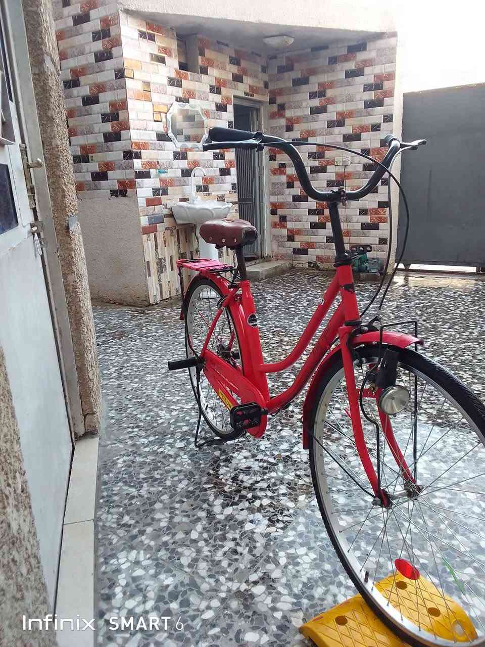 سلام عليكم بايسكل للبيع فول حجم 26 كامل مكمل بس الويل الوره شوي بس عواج أو بي صوت صورت مقطع أو طلعت الصوت قليل كلش البيسكل حلو الله شاهد جديد العنوان بغداد البلديات الضباط قرب مدرسة زين القوس السعر ...80 الف


**إذا كنت صاحب هذا الإعلان وتريد حذفه لأي سبب، رجاءا أرسل رسالة إلى الدعم الفني**