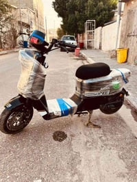 دراجة شحن R900 بطارياتها جدد 33 دراجة الله وكيلك تاخذها وتترحملي عليها...