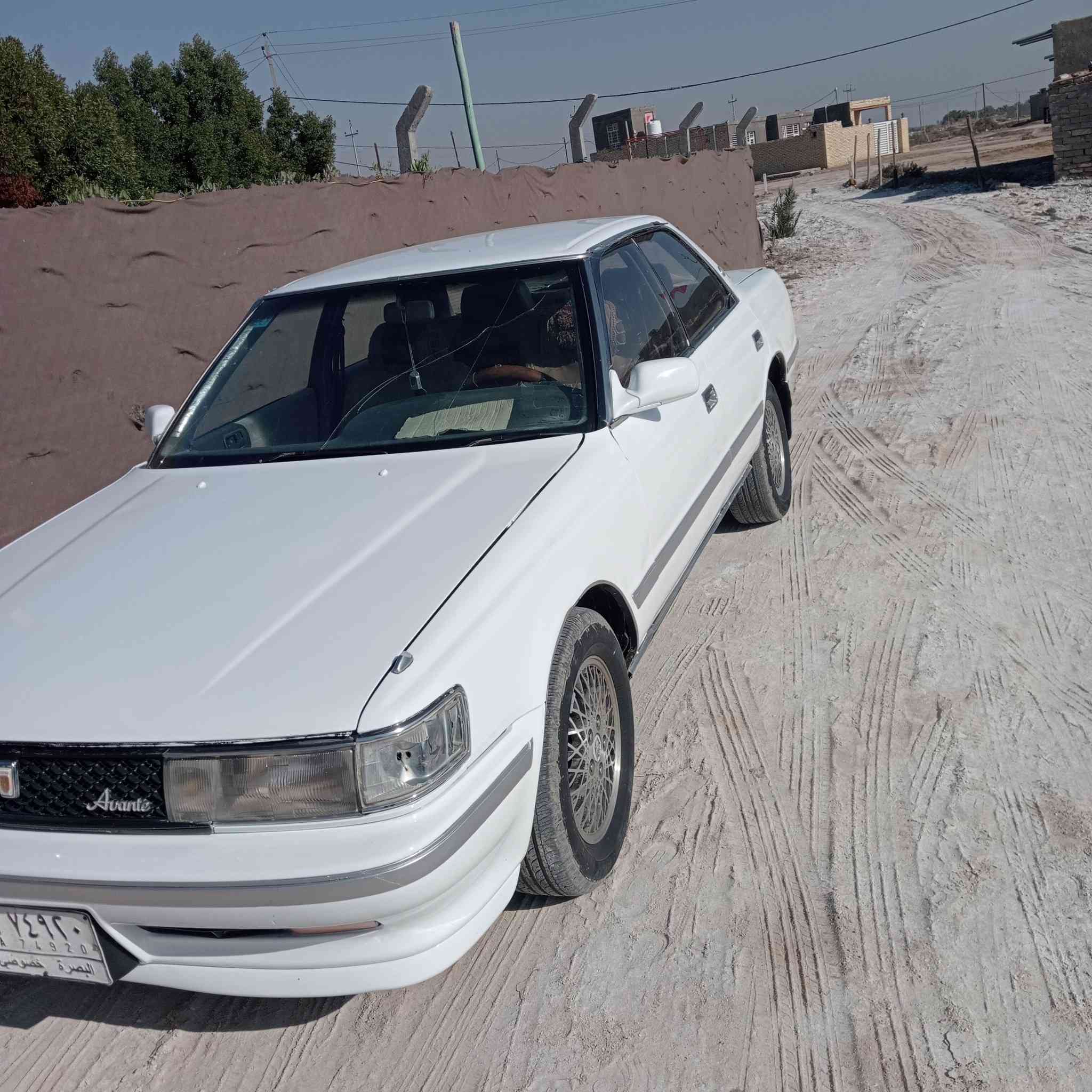 شيزر عضم موديل 92بسمي، مشروع وطني رقم بصره  محرك ونجي كفاله اصوليات غرامات ضربه وگص وعيب شرعي  بس مصبوغه عام جماليه العنوان ذي قار السعر 43وبيها مجال للشراي الاتصال فقط على الرقم ***********
