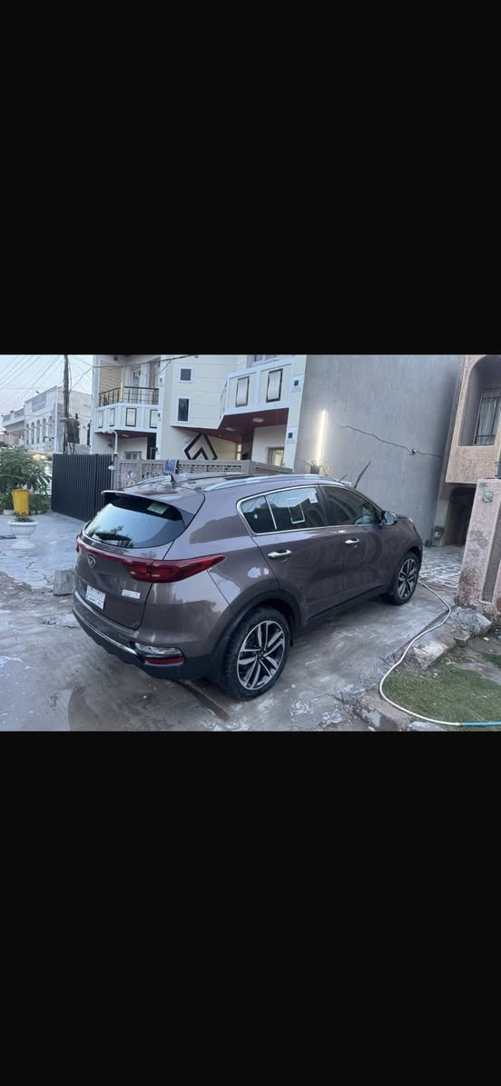 سبورتج 2020 خليجي دوليه ماشية 61
صبغ بنيد وتكحيل كارت وبارد موضح بلصور السعر173$ بيه مجال جدا بسيط
بغداد حي الجامعة قرب ساحه شبوط
***********
