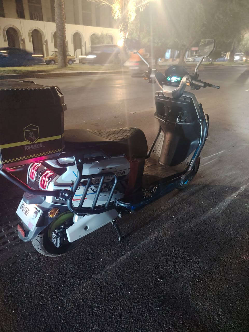 ***********انت من بغداد العلاويبطارياتسعر 750 وبيها مجال مسطرهموديل 25
