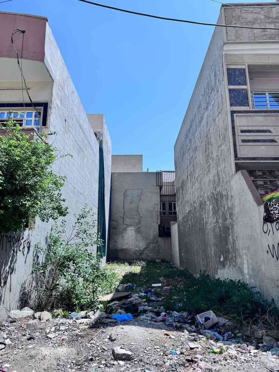 سعر المتر مليون
ارض للبيع
الموقع : حي الصديق الثانية ( قرب متنزه عدنان )
المساحة : 110 متر
الواجهة : 5.35 متر
الاتجاه : غروب
نستقبل عروضاتكم في اغلب مناطق الجانب الايسر
موقع المكتب : حي الصديق - شارع 20 - قرب شركة كار للجباية
لمعرفة كافة الاسعار يمكنكم الانضمام الى قناة التلكرام عبر الرابط ادناه : 

‏ https://t.me/PillarsRealEstate

للاستفسار الاتصال على الارقام
***********
***********
