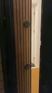 سكن طالبات • قرب جامعة آشور • مؤثثة بدون سرير