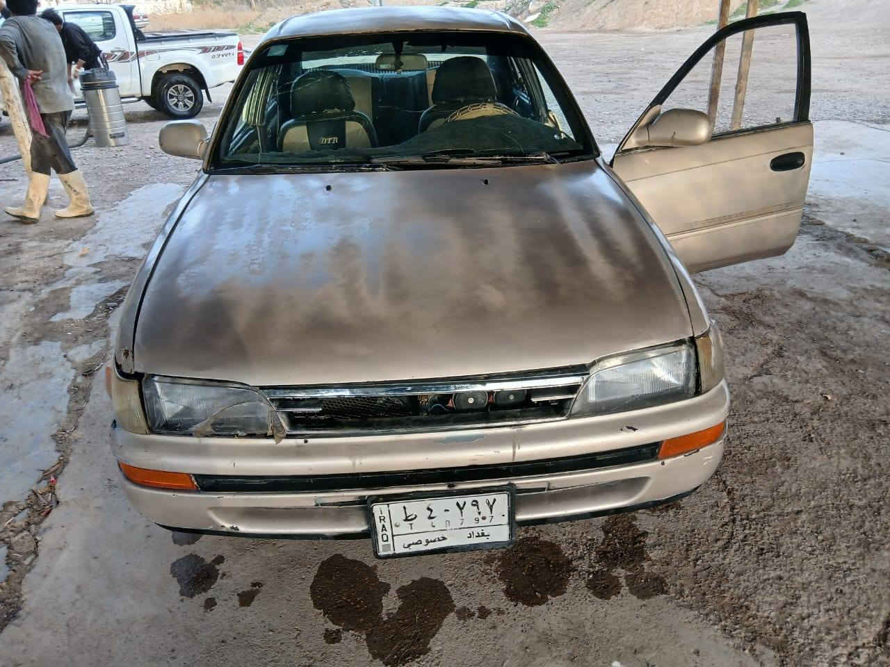 كورلة موديل ٩٣ رقم بغداد مشروع وطني سنوية لغاية ٢٨ بيع ومراوس (تكون سيارة كورلا بيضاء اللون ) الرقم *********** السعر ٤٥ بيها مجال
