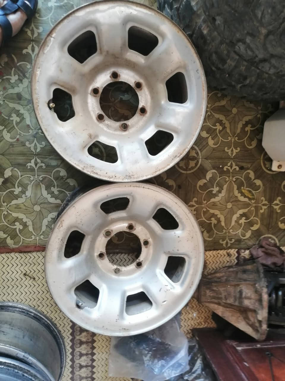 تخم ويل حجم ١٦ بوليسي نيسان باترول السعر ٢٥٠ مكاني العماره ***********
