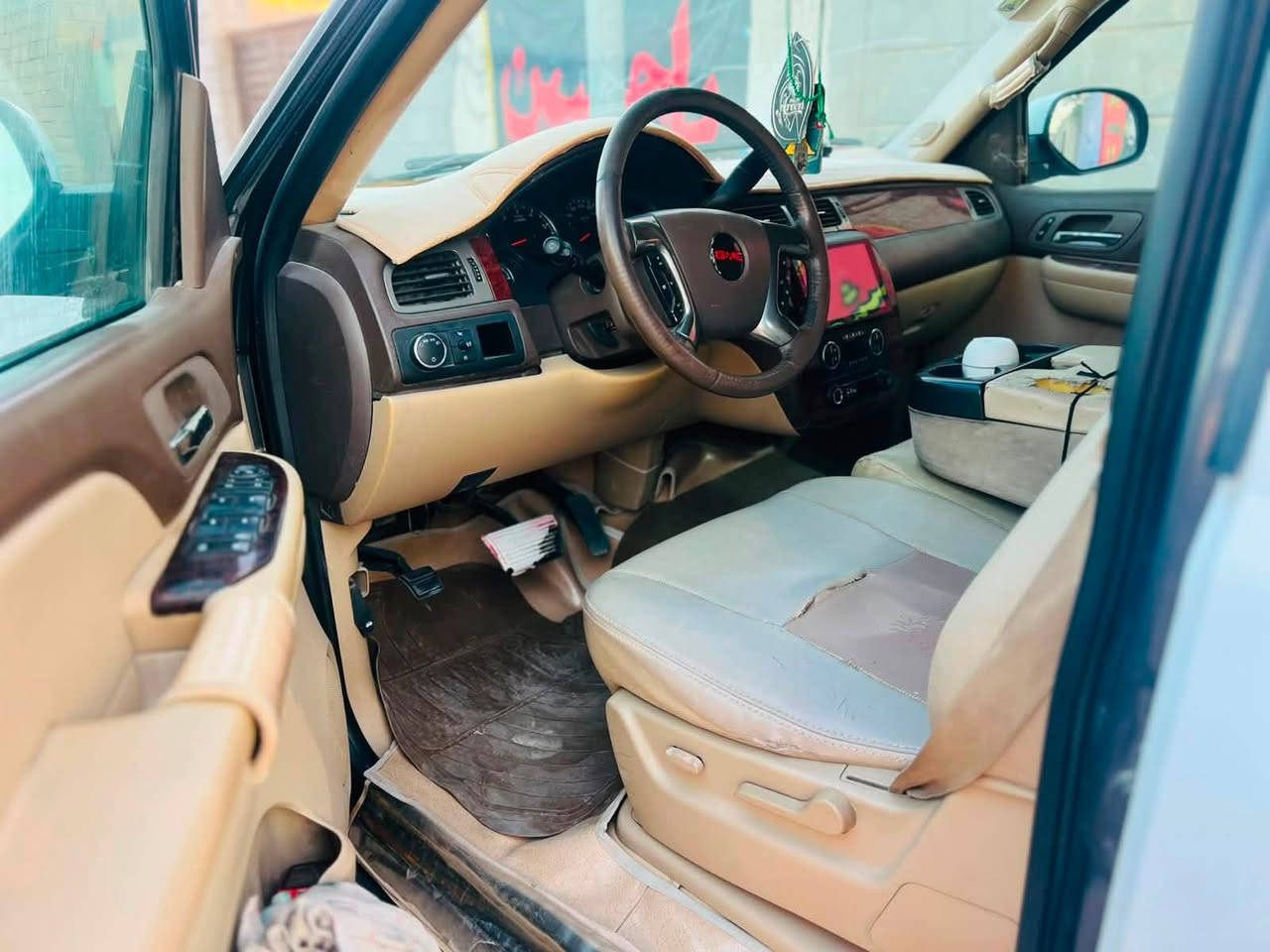السلام عليكم 
جمسي 2007 للبيع 160$ وبيها مجال
باقي التفاصيل ***********
