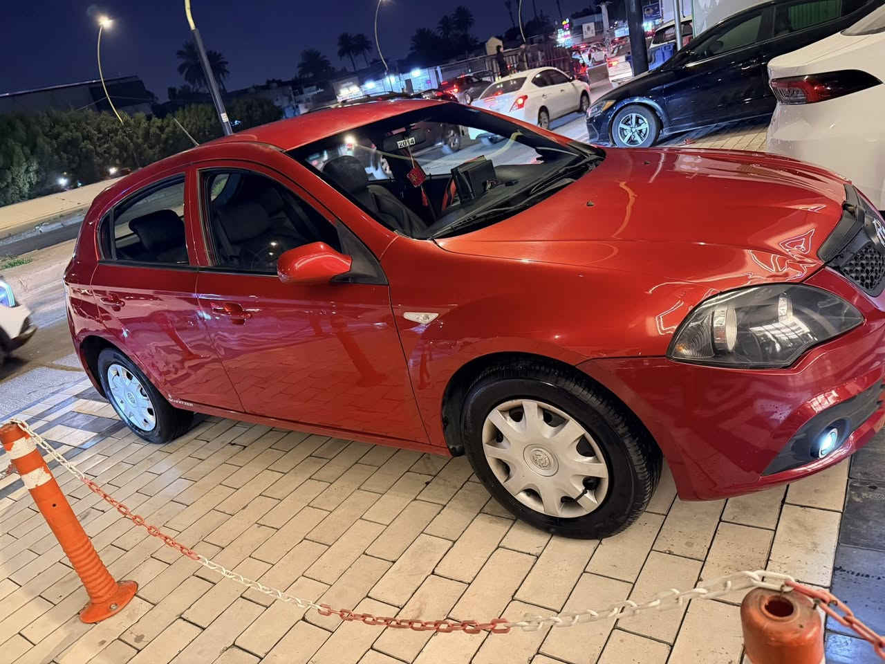 السلام عليكم للبيع فقط برلنس 2014 رقم بغداد انكليزي سنوية لل2030 بأسمي محرك 1600 مال اكسنت بلادي السيارة بلادية مابيها حادث ولاضرر كير اوتوماتيك تدفئة وتبريد ثلج السيارة حيل اقتصاديه متصرف مابيها نقص ولاعطل جاهزة من كلشي سعرها 65 وبيها مجال بسيط اخوان مكاني الاعظمية ***********
