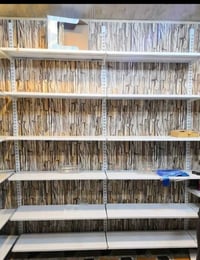 رفوف سوبر ماركت • كربلاء