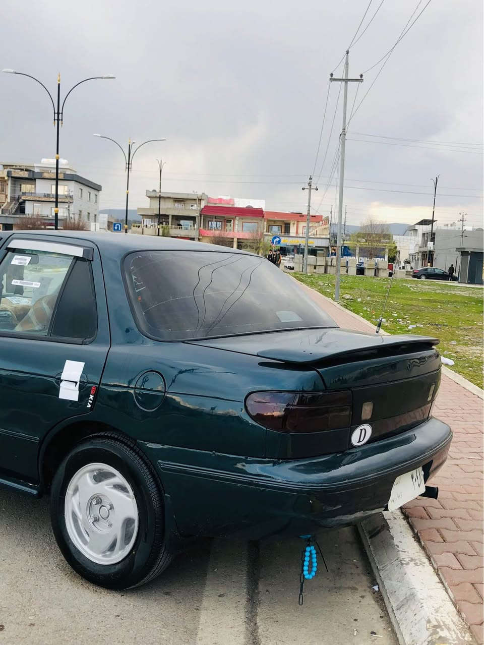 کیا سیڤیا تۆماتیک
 سیعری ٢٧گەڵا مجالێکی زۆر زۆر کەمی تیایە

مۆدێلی ٩٣ یە
تۆماتیک
ئاڕمی پلاستیکی سلێمانی 
هەردوو ڕەقەمەکەی ئەسڵیە
٤جام کارەبا
تەبریت لەسەر سویچ❄️
٤ تایەو ویلی لۆک لۆکی بیلادی لەژێردایە
باڵی سەرسنوقی بیلادیە

کامل پەمپە لەسەر ساخی
بەبێ دەعم و لێدراو 
هەیکەل و دەماری لەسەر بیلادە

پێش و دوام تازە داگرتووە
چرکەی تیا نیە
چرکەیەک و ٥ گەڵا ببڕە

مەکینە و گێڕی لۆک لۆکە 
سەوت و بوخار و دوکەڵ هەمووی بەشەرت

ئاڕم و ئەوەلیات و موس و بڕاوە بەشەرت

سیعری ٢٧گەڵا مجالێکی زۆر زۆر کەمی تیایە

شوێن: زەڕایەن

***********
***********ڤایبەر و واتساپی لەسەرە دار بنديهكان, السليمانية
