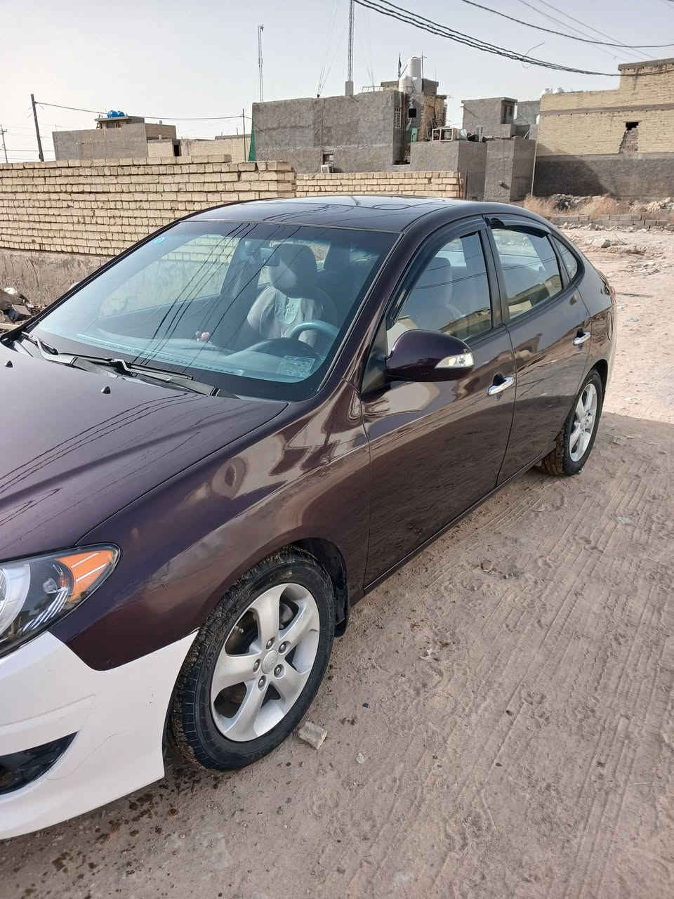 سلام عليكم  النترا خليجي 2011 سياره جاهزه سياره خيرمن الله مصبوغه احزام  بيها بارد جملغ خلفي وجاملغ امامي سياره يرادله تلحيضات  محرك ١٦٠٠ خير من الله وكير ممتاز سعر ٩٧ الاستفسار  ***********
