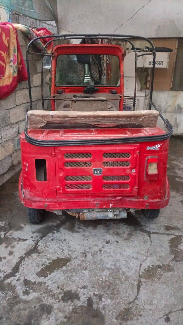 سلام عليكم شباب تكتك البيع
رقم راعيه ميت وما عده قاصرين والد ثنين وكبار يسوالك وكاله ونته تحوال 18 شهر 11طافيه بيعه عله حطته 

شراي يخابر و يراسل واتساب وعل خاص هم موجود 

*********** مكاني حي طارق
