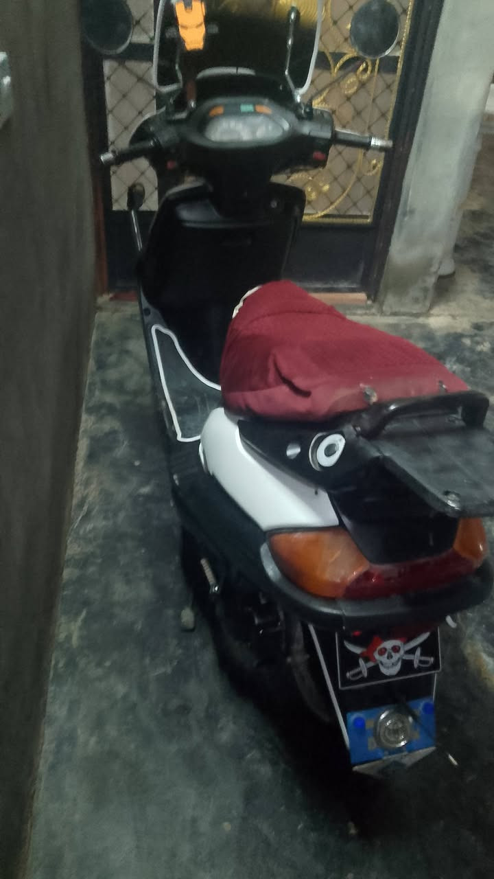 سلام عليكم دراجه فراشه للبيع دراجه كاملة محرك حاويه دراجه خير من الله سعر 475 وبي مجال مكانه ديالى سد حمرين اتصال رقم ***********
