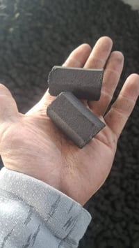 فحم ايراني اصلي شرط الفحص  10 كيلو  توصيل لجميع المحافظات العراق  للحج...