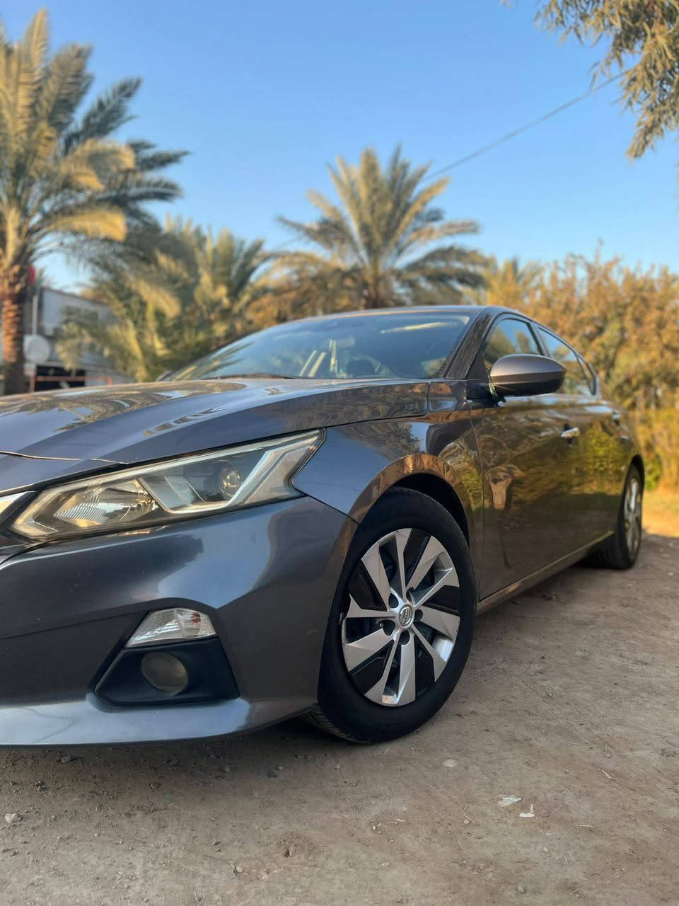 نيسان التيما 2022
رقم بغداد تحويل مباشر 
محرك 2500 
مكفول گير ومحرك 
الحادث بنيد وجاملغ 
التصليح أصلي على ايدي 
بصمة تشغيل وأبواب 
تشغيل عن بعد 
رادار أمامي 
تحديد مسار 
شاشة أعطال 
مثبت سرعة 
تحكم ستيرن 
المسافة 143 ميل 
تخم تايرات 
السعر 140 $ وبيها مجال 
المكان / بابل 
رقم الهاتف / ***********
