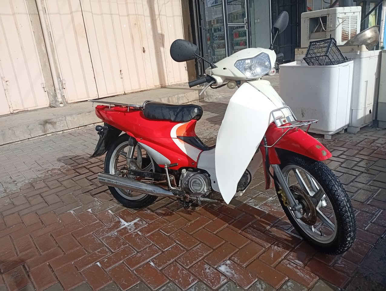 السلام عليكم لبيع سرفيز 
كله شغاله 
ب550
***********
مكان بلد
