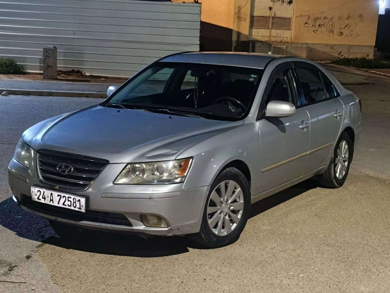 سوناتا 2010 
محرك ٤ سلندر 2400
بيها ثلث قطع 
تفاصيل والسعر على الخاص او الرقم ***********
