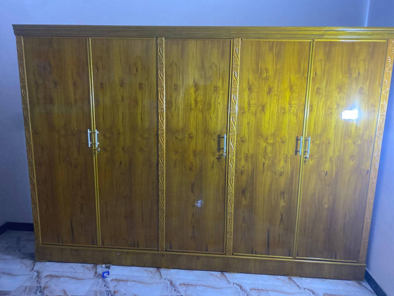 عيدكم مبارك
كنتور 6ابواب+كنتور 5ابواب شغل درجه اولى حسب طلب الزبون اتمنى ينال اعجابكم 
***********
