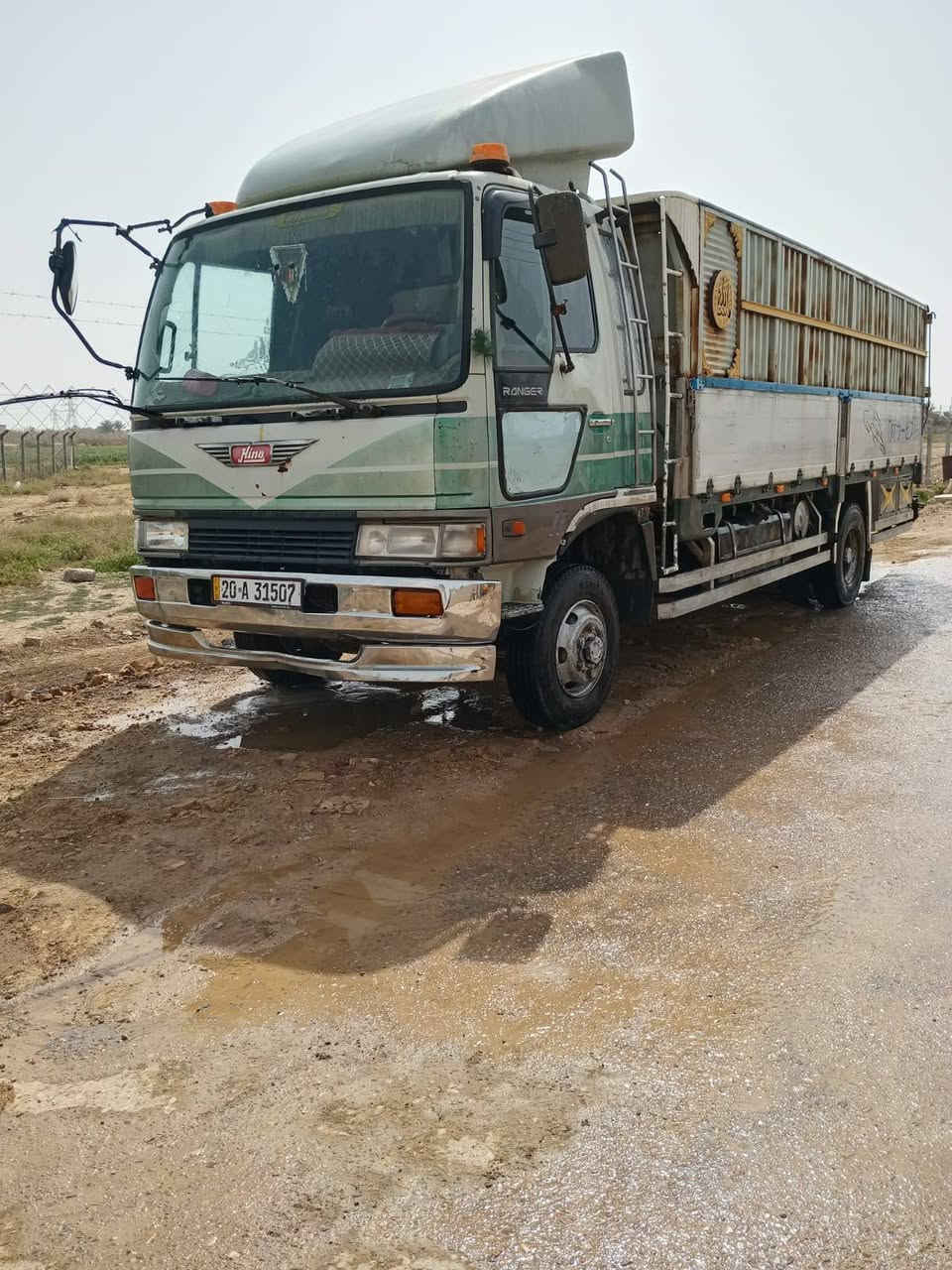 سلام عليكم هينو البيع 70 عادي 
تخم تاير شاصي مكفول سياره مكفوله كفاله عامه رقم ديالى مجدده 2030 مكلف بل نشر ***********-نتصال
