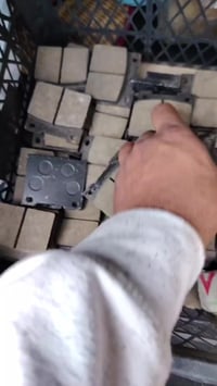 سعر التخم على ٥  الف مكاني بغداد رقمي ٠٧٧٠٩٠٢٨٢٧٢ فالفو ٩٤٠ و٧٤٠ و٢٤٠ ...