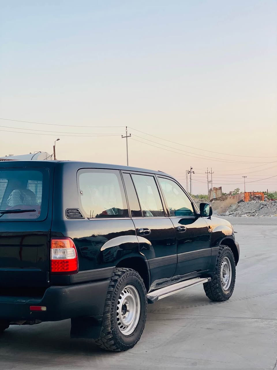 بەناوی خوای گەورە فرۆشتن مۆنیکا علوج مۆدێل 2004 مانگی 5 تۆماتیک کۆدمان بۆی کردوە 
سعری 83 گلا یەک تۆز مەجال
سەیارەکە زۆرجوانە کامل بۆیاخە
تامی مۆنیکا ئەیات کەم رۆشتوە 
٤ تایەMلەژێرایەویلی عادیەلەژێرایە
مەکینەو گێری بەشەر
دەعمو لیدراوی نیە 
موس براوەی نیە 
تەقەو رەقە بەشەرت
شوین کەلار موشتەری تەلەفون بکەڤایبەرو واتس ئەپم کراوەیە:*********** كالار, السليمانية
