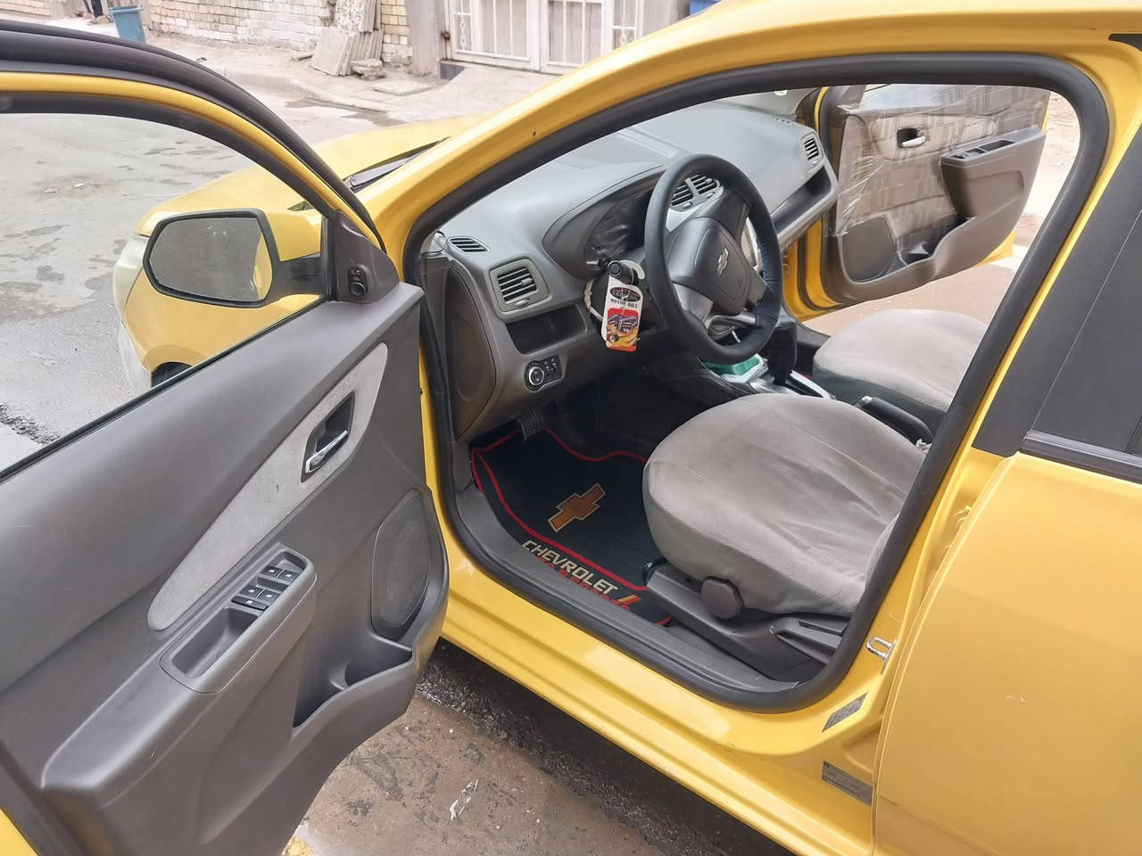 السلام عليكم
شوفرليت كوبلت موديل2017
كير ومكينة خير من الله تبريد شغال
بيه منظومة غاز بأسمي تحويل ثاني يوم جاهزه من كل شي ما بيه اي نقص 
السعر 80 $ 
ماشية125الف 
تخم تاير 
سيارة خير من الله 
مكاني بغداد الكمالية 
***********
